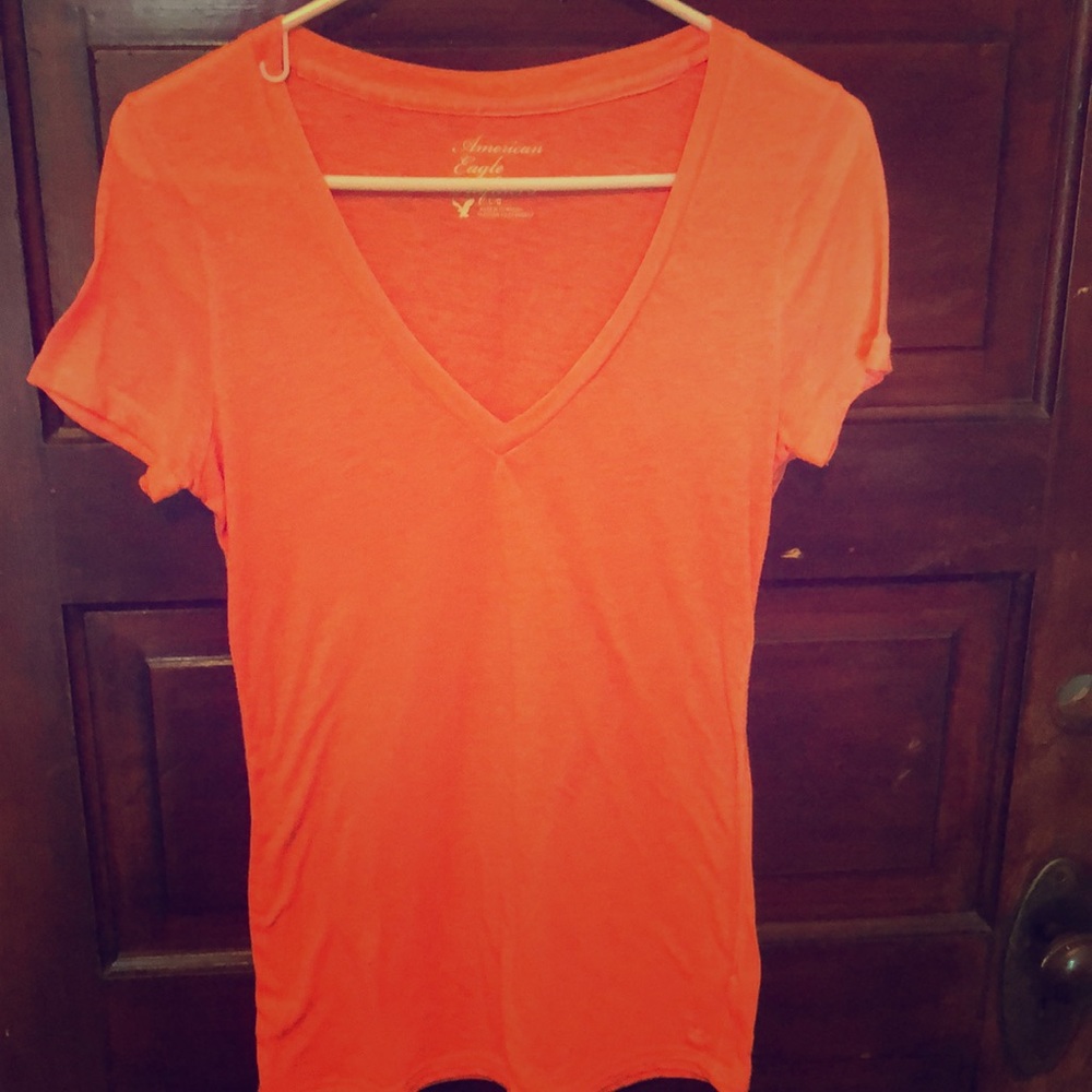 American Eagle tee